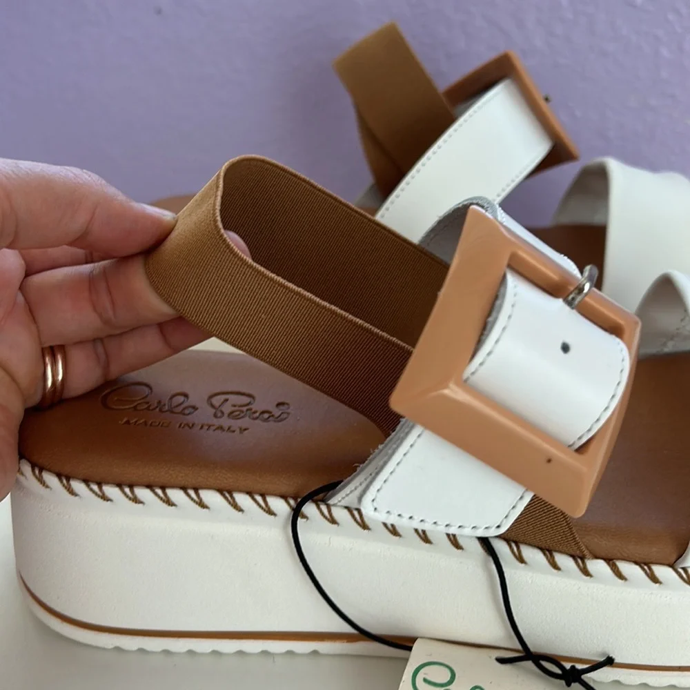 Leather slides made in Italy